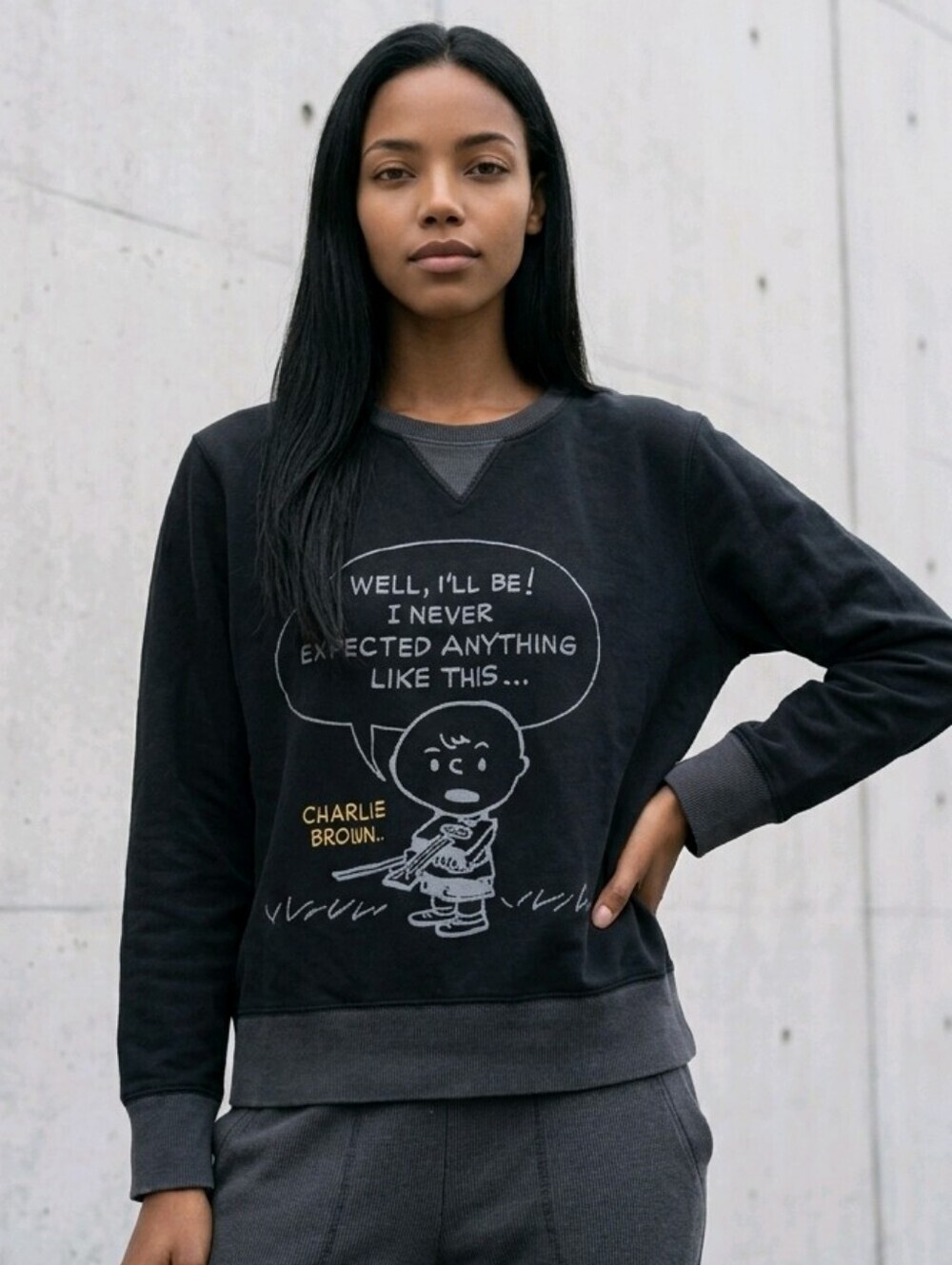 Uniqlo x Peanuts Charlie Brown Sweatshirt - Black Sz L Gently Loved